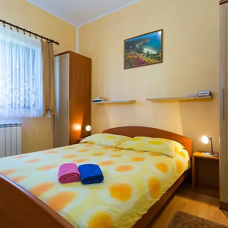 Davorka Apartamento